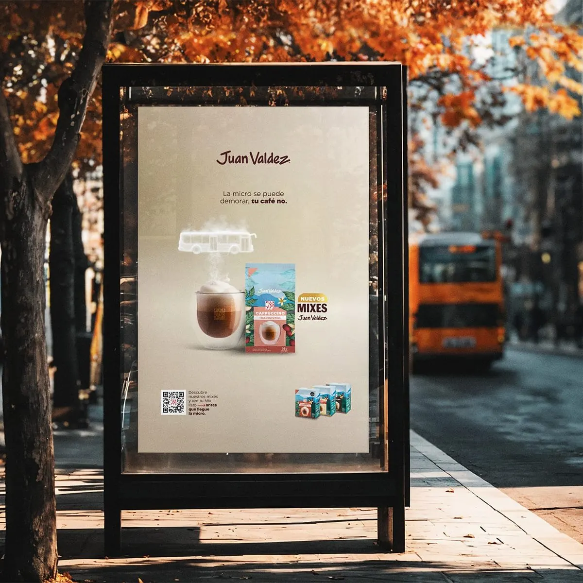 Campaña de Juan Valdez creada por Loca Creativa en un paradero de bus