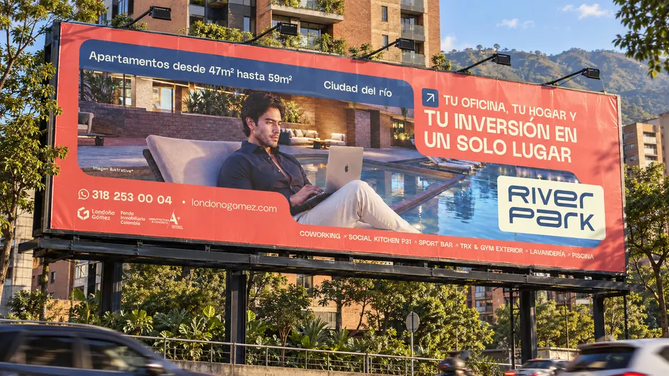 Valla de River Park de Londoño Gómez en Ciudad del Río, Medellín
